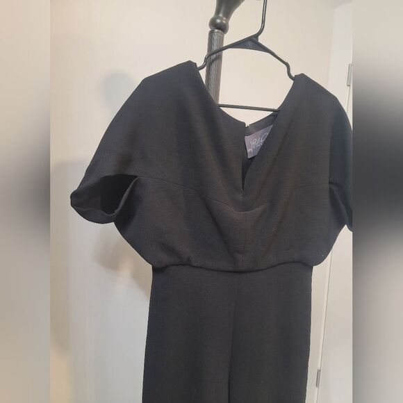 Lela Rose Black Ottoman Cape Sleeve Wide Leg Jumpsuit Romper 8 - Picture 12 of 12
